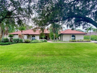 Lake Home For Sale in Fort Myers, Florida