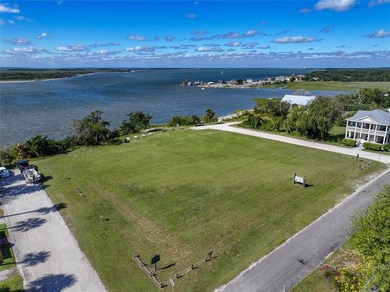 Rare opportunity to own a vacant corner lot for sale in the - photo 4