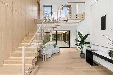 A newly built modern showpiece with sweeping bay and pond views - photo 14