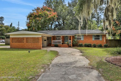 St. Johns River Home For Sale in Jacksonville Florida