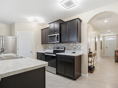 Well-maintained 4-bedroom, 2-bath home in the growing Creekside - photo 5