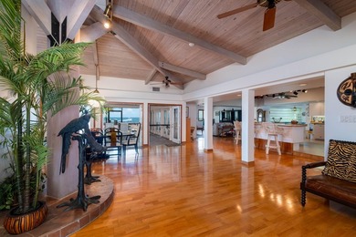 Morton Manor is a timeless estate nestled along the Gulf's bay - photo 8