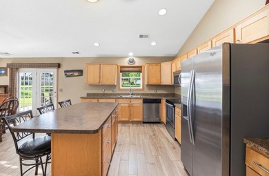 Beautiful One-Level Living at its finest...Spacious 2 Bedroom 2 - photo 5