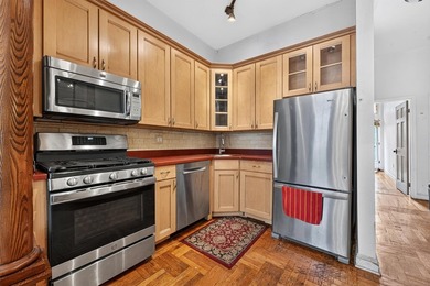 Welcome to 77 Garden Street, Unit 2 - a charming 1-bedroom - photo 3
