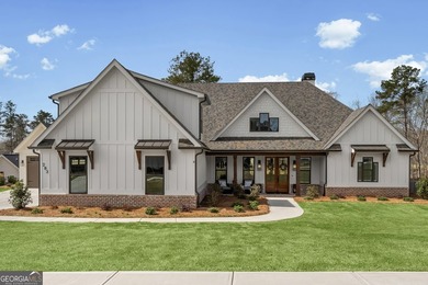 Lake Redwine Home For Sale in Newnan Georgia