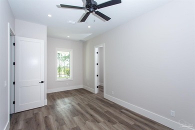 New Construction in a fantastic location in the Tiger Point Golf - photo 16