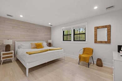 Tucked away on a large, private flag lot, this fully renovated 2 - photo 22