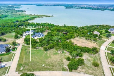 Lake Lot For Sale in Grand Prairie, Texas