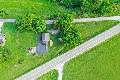 Great well-maintained building on just under an acre available - photo 33