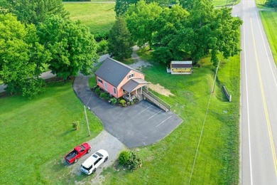 Great well-maintained building on just under an acre available - photo 34