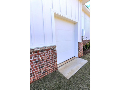 New Construction in a fantastic location in the Tiger Point Golf - photo 48