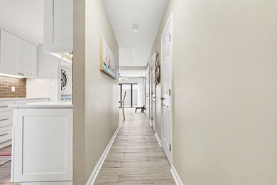Beautiful end-unit townhome in the heart of North Myrtle Beach! - photo 7