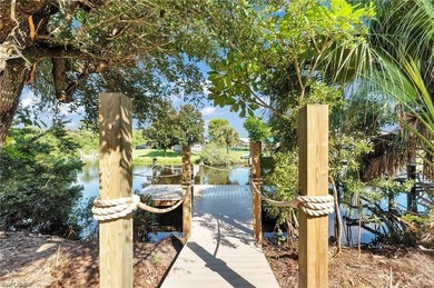 Caloosahatchee River Home Sale Pending in North Fort Myers Florida