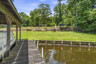 Charming remodeled lakefront cottage on beautiful Lake Sinclair! - photo 12