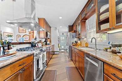The quintessential Niles home! A polished gem that has been - photo 13