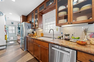 The quintessential Niles home! A polished gem that has been - photo 15