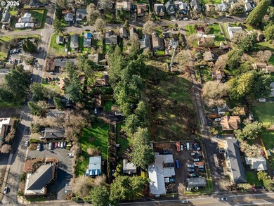Great development opportunity on a one-acre lot in Milwaukie. A - photo 16
