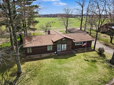 This spacious ranch home offers over 3,000 square feet of - photo 1