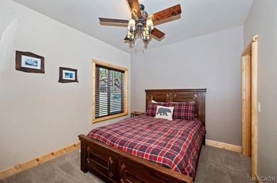 Experience the charm of mountain living in this beautifully - photo 22