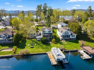 Welcome to this exceptional lakefront retreat in desirable - photo 5