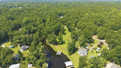Charming remodeled lakefront cottage on beautiful Lake Sinclair! - photo 28