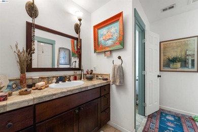 The quintessential Niles home! A polished gem that has been - photo 32