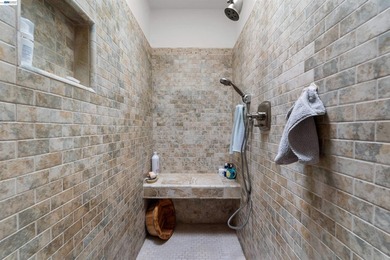 The quintessential Niles home! A polished gem that has been - photo 33