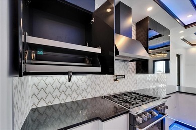 Welcome to 6520 Simone Shores Dr, Apollo Beach, FL - Brand-New - photo 56
