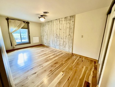 Charming mountain retreat located in the desirable Valle - photo 7
