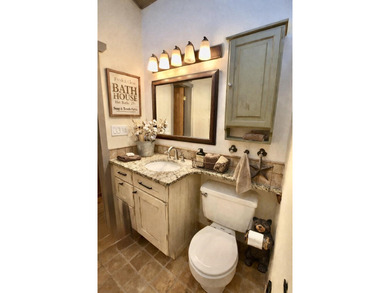 Charming mountain retreat located in the desirable Valle - photo 10