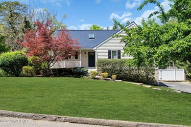 Welcome to this stunning renovated home in Pine Lake Park - photo 2