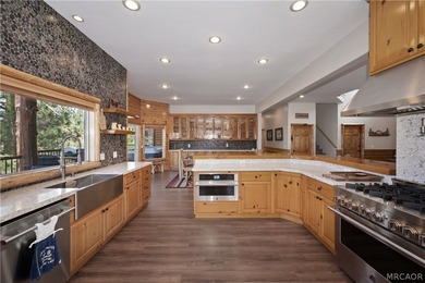 Perched in the prestigious Castle Glen Estates, this exceptional - photo 15