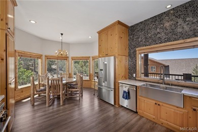 Perched in the prestigious Castle Glen Estates, this exceptional - photo 16