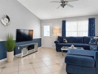 THE VILLAGES, FL - LARGEST 55+ COMMUNITY IN THE COUNTRY! - photo 8