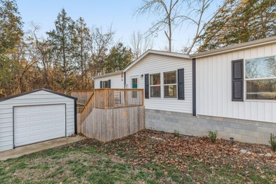 Bull Shoals Lake Home For Sale in Kissee Mills Missouri