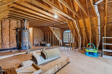 Welcome to this charming 4-bedroom, 2.5-bathroom single-family - photo 42