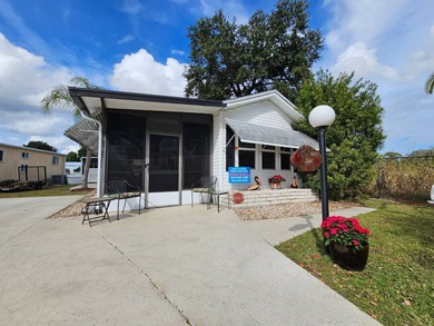 Caloosahatchee River Home For Sale in North Fort Myers Florida