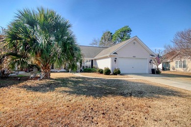 Beautiful 3 bedroom, 2 full bath home in Ashton Glenn, a quiet - photo 2