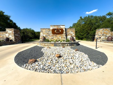 Enjoy a build-to-suit experience with Harrill Construction in - photo 12