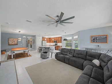 Welcome to this extensively upgraded 2-bedroom plus den, 2 1/2 - photo 14
