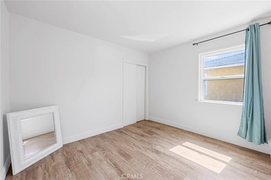 Opportunity meets location in the heart of Torrance! This - photo 16