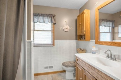 Pride of ownership shines in this well-cared-for home, lovingly - photo 22