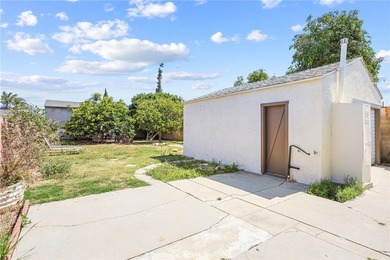 Opportunity meets location in the heart of Torrance! This - photo 24