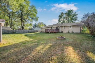 Pride of ownership shines in this well-cared-for home, lovingly - photo 27