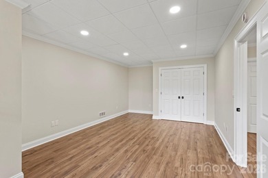 Experience extraordinary luxury living in prestigious Kenmure- a - photo 45