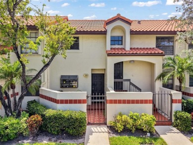 Lake Condo For Sale in Deerfield Beach, Florida