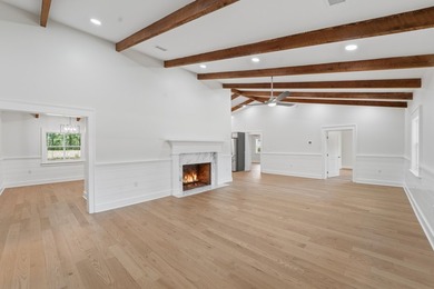 Welcome to this beautifully renovated, turnkey 4 bedroom/3 - photo 9