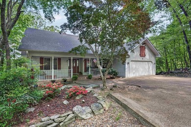 Experience the ultimate lakefront lifestyle in this charming - photo 2
