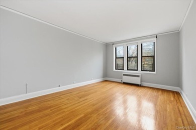 Classic Pre-War Charm Meets Modern Living at 3875 Waldo Avenue - photo 4