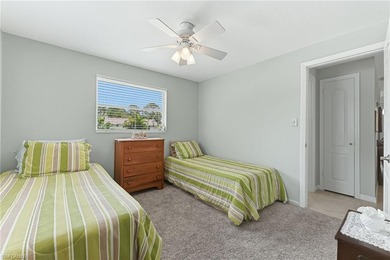 This charming Florida bungalow sits along the Imperial River, is - photo 20